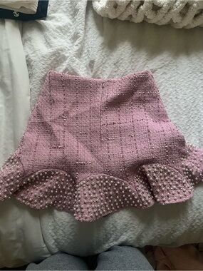 Pearl-Embellished Pink Tweed Ruffle Hem Skirt